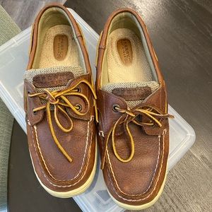 Sperry Deck Shoes size 8.5